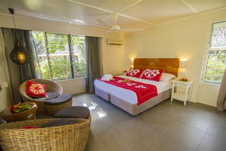 Manuia Beach Resort - Beachfront Suite